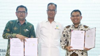 Mensos Luncurkan Aplikasi Perizinan dan Penyelenggaraan Undian Gratis