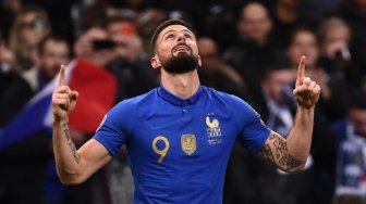 Giroud Kini Bidik Rekor Platini