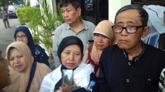 Berkukuh Umrah, Korban First Travel Ancam Geruduk Istana Bogor