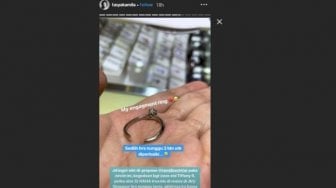 Sempit, Cincin Kawin Tasya Kamila Dipotong Langsung dari Jari Manisnya