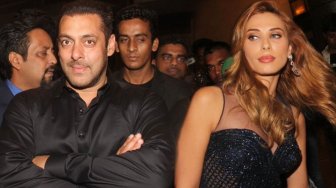 Salman Khan Mesra dengan Iulia Vantur Hingga Dini Hari