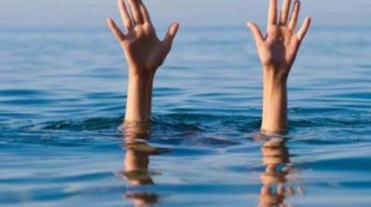 Warga Jelutih Jatuh Ke Sungai Batang Tembesi