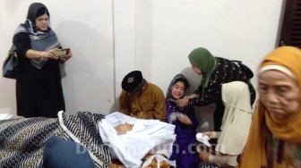 Sang Ayah Meninggal Dunia, Uut Permatasari : Saya Seperti Pincang Sebelah