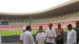 Presiden Jokowi Pastikan Stadion Papua Bangkit Rampung Mei 2019