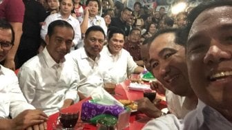 Jokowi Seruput Kopi Bersama Pengusaha Muda dan Milenial Sulawesi Utara