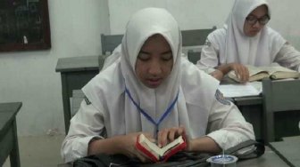 Percaya Bisa Dimudahkan, Ratusan Siswa Peserta UNBK Ngaji Sebelum Ujian