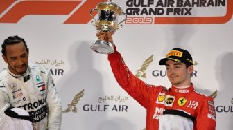 Charles Leclerc Kepalkan Tangan, Kesal di Qualy Q2 F1 GP Azerbaijan