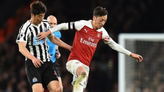 Jelang Hadapi Liverpool, Arsenal Bakal Diperkuat Ozil