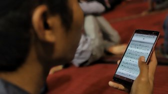 Suasana Tabligh Akbar di Masjid Istiqlal, Jakarta, Rabu (3/4). [Suara.com/Muhaimin A Untung]
