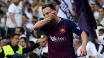 Dianggap Bakal Kalah Saing dengan Frenkie de Jong, Ivan Rakitic Santai