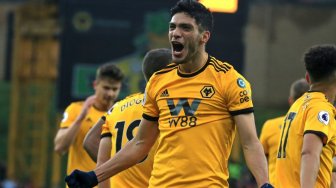 Alami Cedera Parah di Kepala, Striker Raul Jimenez Kini Kembali Merumput