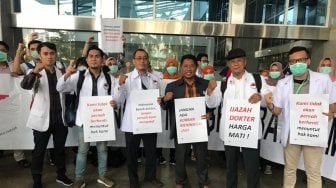 Desak Cabut Aturan Menristekdikti, 2.700 Dokter Muda Kirim Surat ke Jokowi