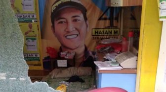 Kaca Pecah, Posko Caleg Golkar di Bekasi Utara Diteror