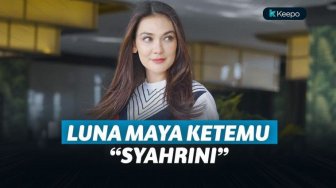Satu Panggung, Luna Maya Akhirnya Bertemu dengan "Syahrini". Akur Banget! 
