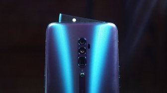 Performa Oppo Reno 10X Zoom Diklaim Kalahkan Samsung Galaxy S10