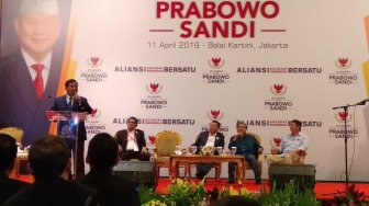 Kecewa dengan Kinerja Jokowi, Ribuan Advokat Dukung Prabowo