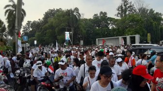 LIVE: Ribuan Warga Tumpah Usai Kampanye Jokowi - Maruf Amin di GBK