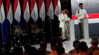 Jelaskan Program Mekaar di Debat, Jokowi: Itu Pinjaman Bagi Ibu-ibu