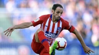 Juanfran Tunda Perpanjang Kontraknya di Atletico Madrid, Kenapa ?