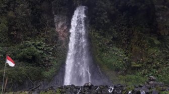 Menyibak Pesona Curug Cibeureum, Obyek Wisata Alam Populer di Taman Nasional Gede Pangrango