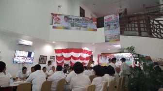 LIVE: Jumpa Pers Bersama Team Relawan Paslon Capres-Cawapres 01, "Bravo 5"