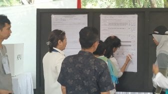 Hitung Surat Suara Seperti Paduan Suara, Bikin Petugas dan Saksi Terhibur