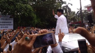 Ruhut Sitompul: Kasihan Prabowo Jadi Badut di Mata Rakyat