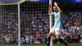 Kembali Jungkalkan Hotspur, Man City Gusur Liverpool dari Puncak Klasemen