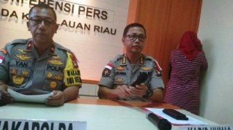 Seorang Wanita Jadi Tersangka Hoaks Ricuh Surat Suara di Batam Centre