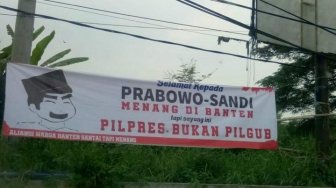 Heboh Spanduk Ejek Prabowo karena Menang di Banten