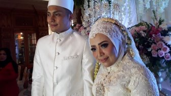 Pengantin Baru, 4 Kemesraan Muzdalifah dan Fadel Islami usai Menikah