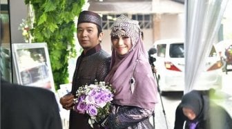 Sebelum Nikah, Inka Christie Sempat Umrah dan Meminta Jodoh