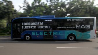 Bagaimana Cara Indonesia Ikuti Jejak Jerman untuk Ubah Bus Tua jadi Elektrik?