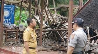 Pendopo Milik Wali Kota Bogor Bima Arya Ambruk