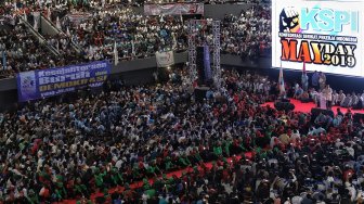 Calon Presiden 02 Prabowo Subianto mendatangi Tennis Indoor Senayan, Jakarta, Rabu (1/5). [Suara.com/Muhaimin A Untung]