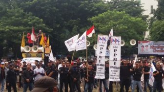 Buruh Menuntut di May Day 2019, Menaker Hanif Minta Cintai Indonesia