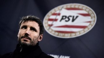 Sukses Bersama PSV, Mark van Bommel Masuk Daftar Pelatih Baru AC MIlan