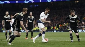 Belum Ingin Gantung Sepatu, Llorente Berharap Bisa Bertahan di Tottenham