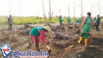 Konservasi Hewan dan Tanaman Langka di Taman Harmoni Surabaya
