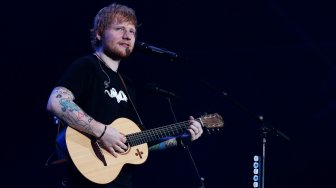 Masih 15 Bulan, Ed Sheeran Umumkan Anaknya Positif Covid-19