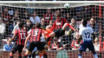 Dua Pemain Diusir Wasit, Tottenham Berlutut di Markas Bournemouth