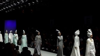 Desain Eksotisme Ala Turban Menjulang Tinggi Tutup Panggung Muffest 2019