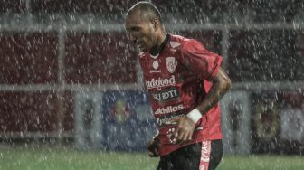 Bek Bali United Kecam Selebrasi Berlebihan Ofisial Persija Jakarta