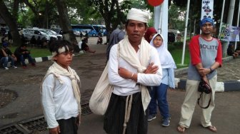 Berusia 12 Tahun, Sarim Lakoni Seba Tempuh Puluhan Kilometer Berjalan Kaki