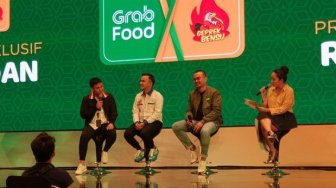 GrabFood dan Geprek Bensu Berikan Kejutan di Bulan Ramadan