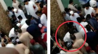 Viral Jemaah Meninggal Saat Salat Tarawih, Netizen: Semoga Khusnul Khotimah