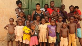 Kisah Pilu Seorang Wanita 39 Tahun yang Seorang Diri Hidupi 44 Anak 