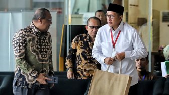 Menteri Agama Lukman Hakim Saifuddin tiba untuk menjalani pemeriksaan di kantor KPK, Jakarta, Rabu (8/5). [Suara.com/Muhaimin A Untung]