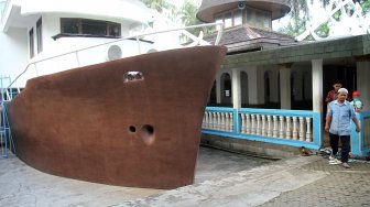 Mengintip Keunikan Masjid Perahu