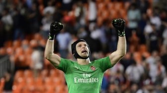 Alih Profesi, Petr Cech Jadi Atlet Hoki Es